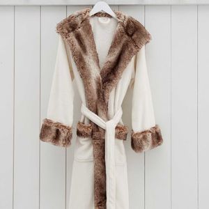 Pottery Barn Caramel Ombre Faux Fur Bathrobe (M)